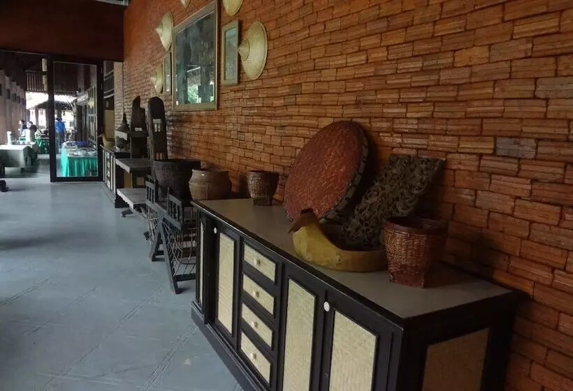 ホテル Suan Mork Kham Resort