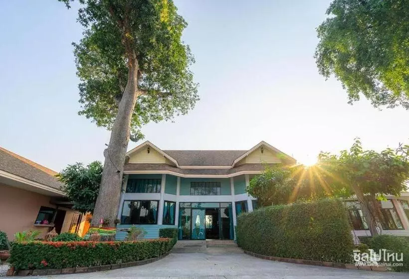 Mango House Resort