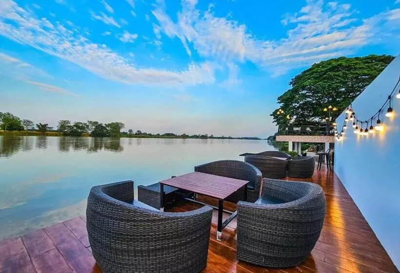 Mango House Resort