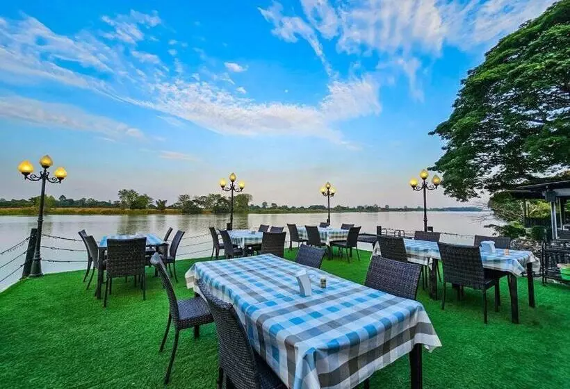 Mango House Resort