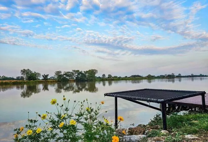 Mango House Resort