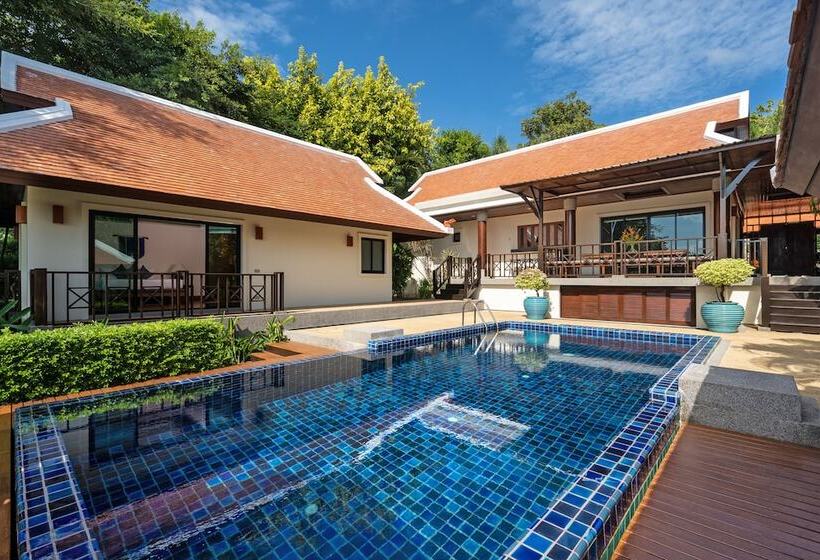 Nai Harn Baan Bua Villas