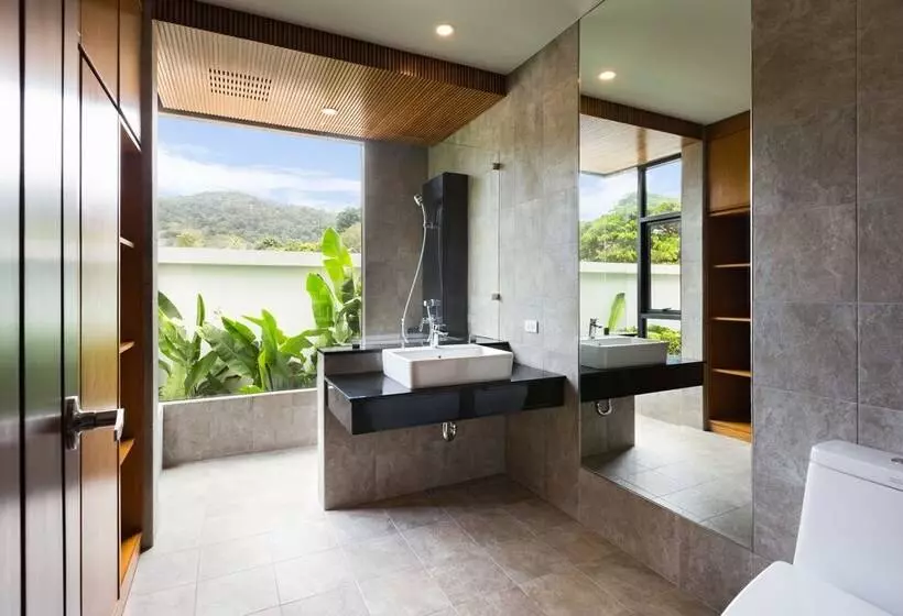 Nai Harn Baan Bua Villas