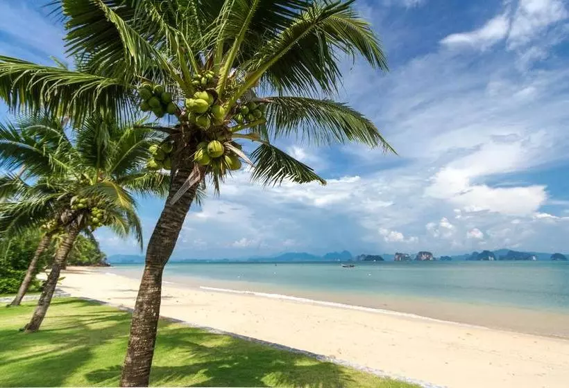 リゾートホテル Coastal Escape  Koh Yao Noi