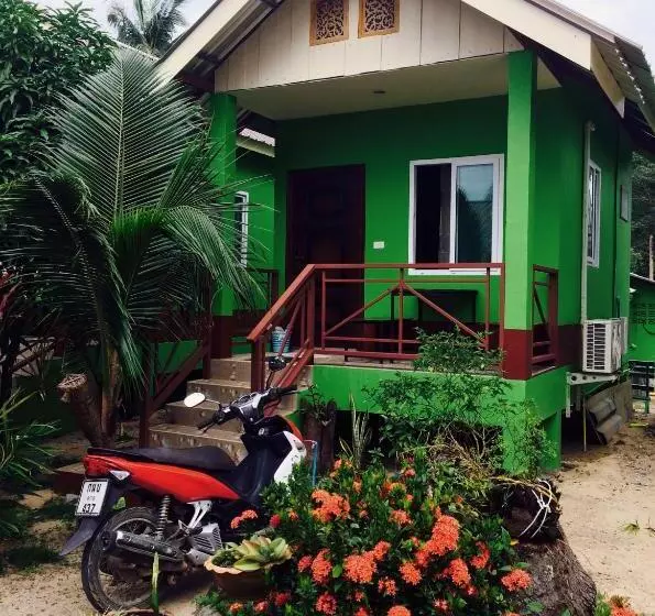 استراحتگاه Yuyu Golden Beach