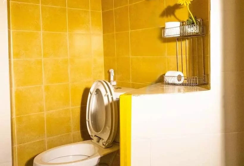 تختخواب و صبحانه Sabina Guesthouse Kamala