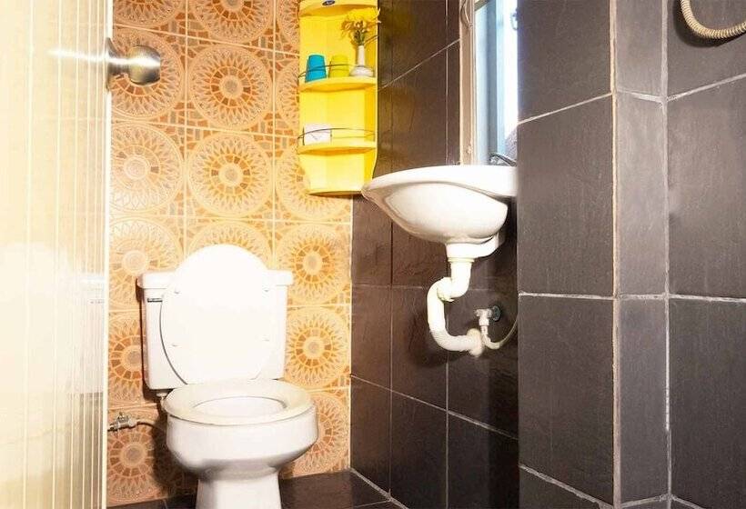 مبيت وإفطار Sabina Guesthouse Kamala