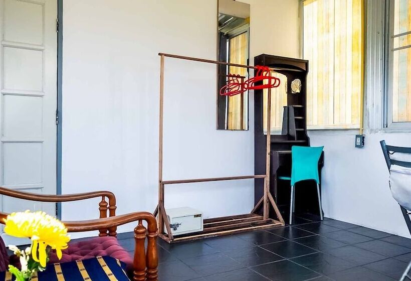 مبيت وإفطار Sabina Guesthouse Kamala