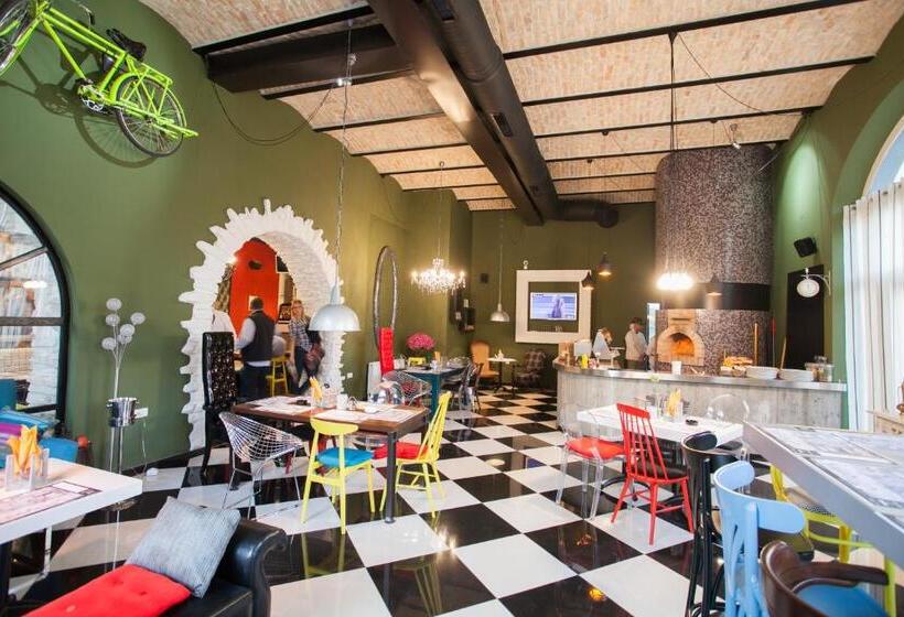 Bed & Breakfast Twenty