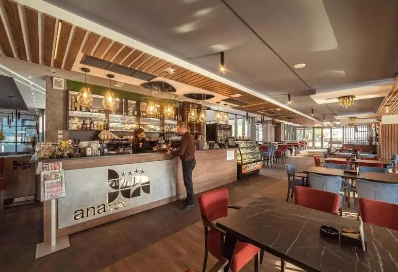 هتل Ana Lux Spa