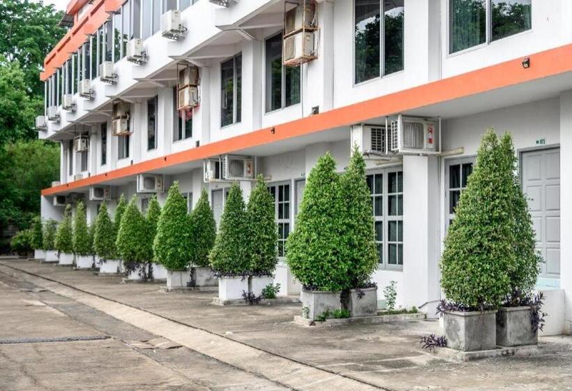 酒店 Beverly Hill Park