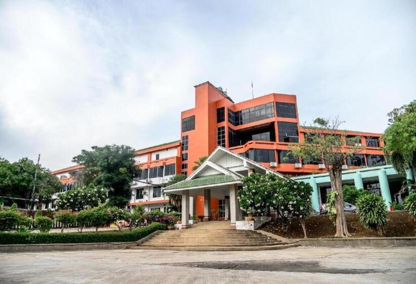 酒店 Beverly Hill Park