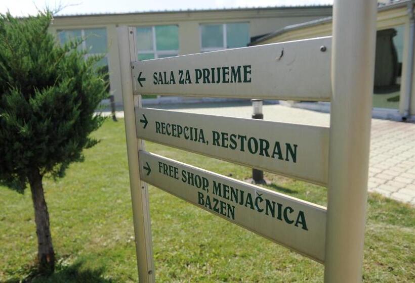 هتل Dragović Smederevo