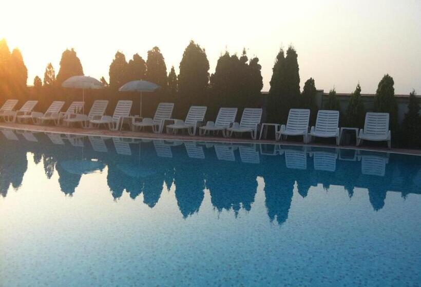 هتل Dragović Smederevo