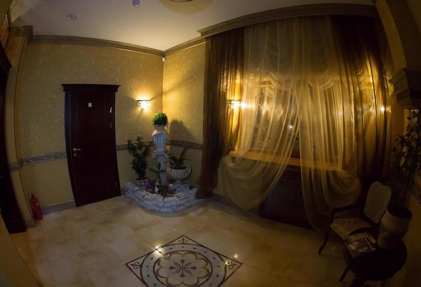 فندق Ekaterinin Dvor