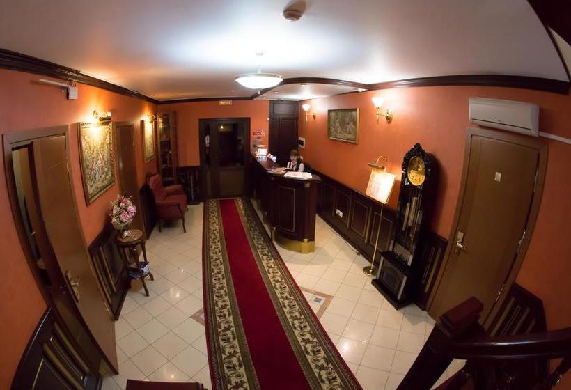 فندق Ekaterinin Dvor