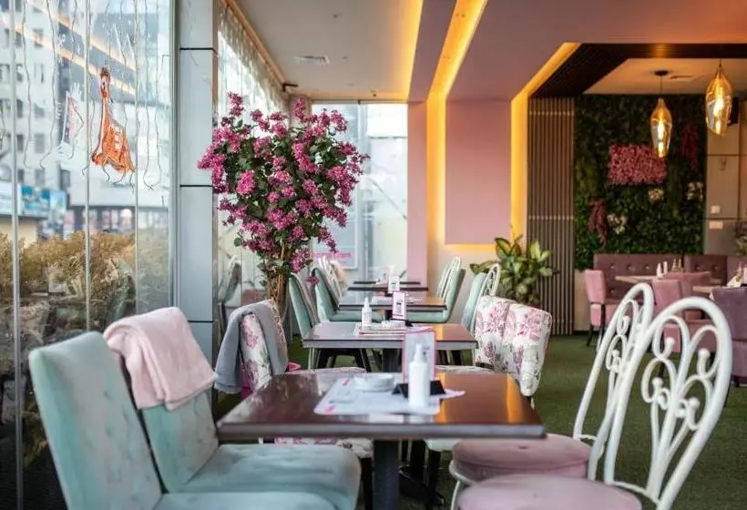 Garni Hotel Lotos