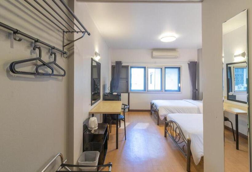 Hotel Intown Residence