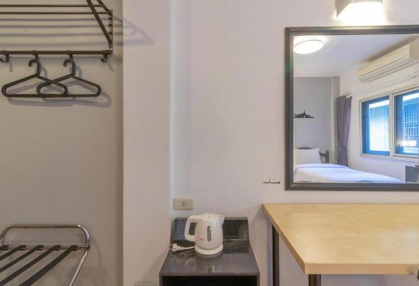 Hotel Intown Residence