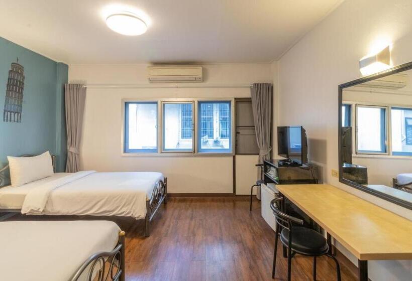 Hotel Intown Residence