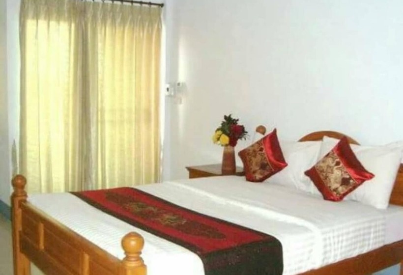 בית מלון כפרי Kasarin Court