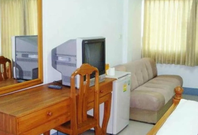 בית מלון כפרי Kasarin Court