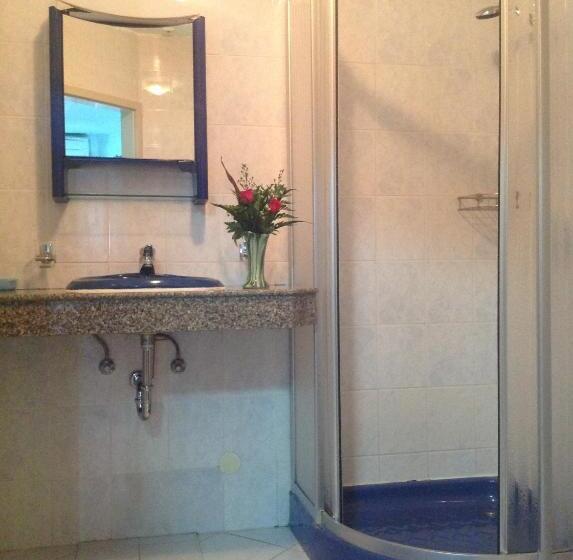 فندق Pension Zum Ross