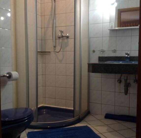 فندق Pension Zum Ross