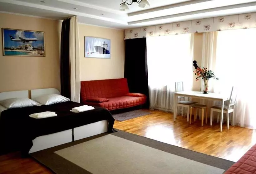 ホテル Guest House Puteshestvennik