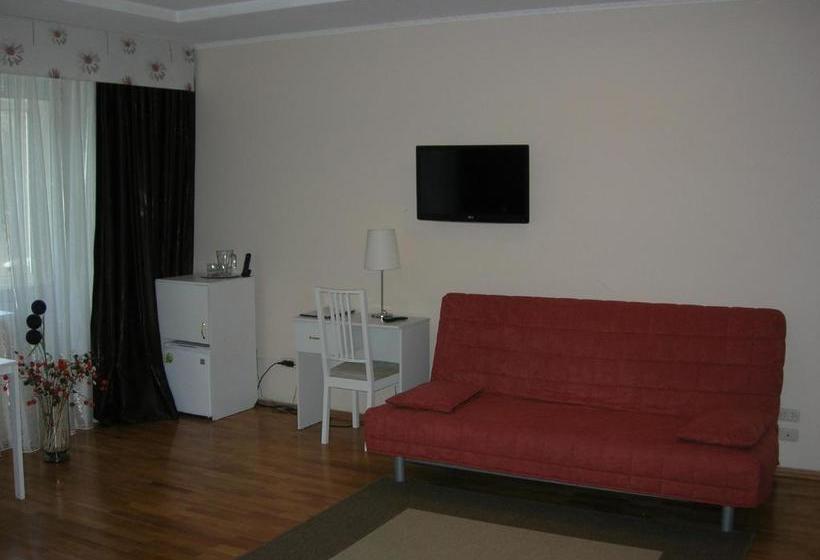 هتل Guest House Puteshestvennik