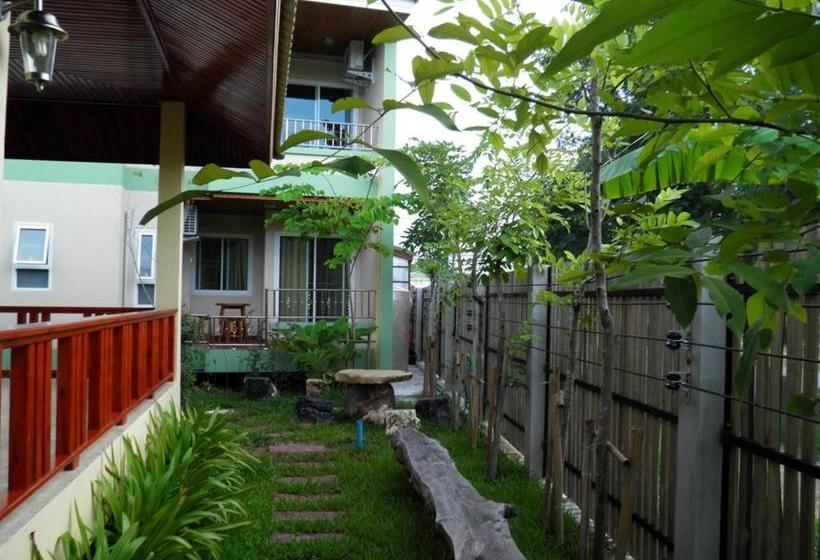 هتل Ruen Narisra Resort