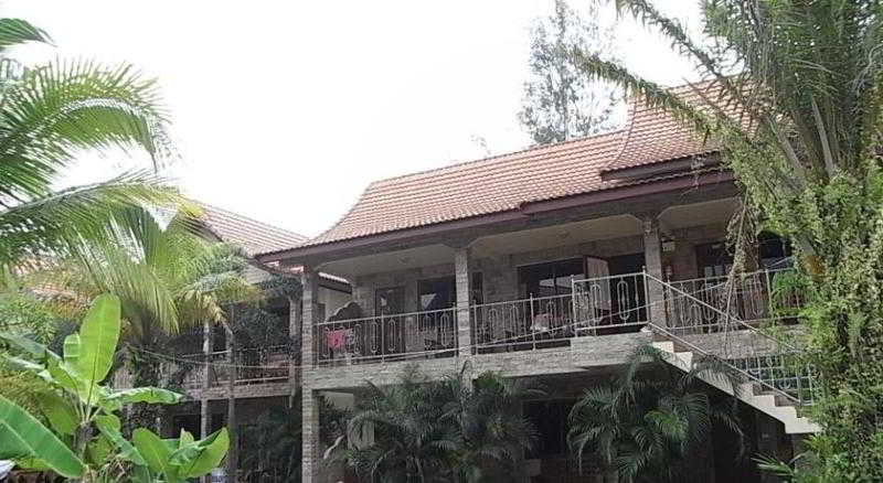 בית מלון כפרי Sofia Garden Resort