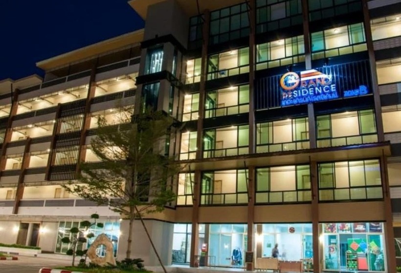 호텔 The Grand Residence