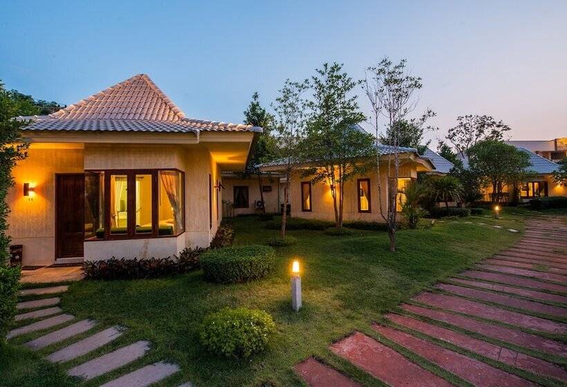 Panlaan Boutique Resort