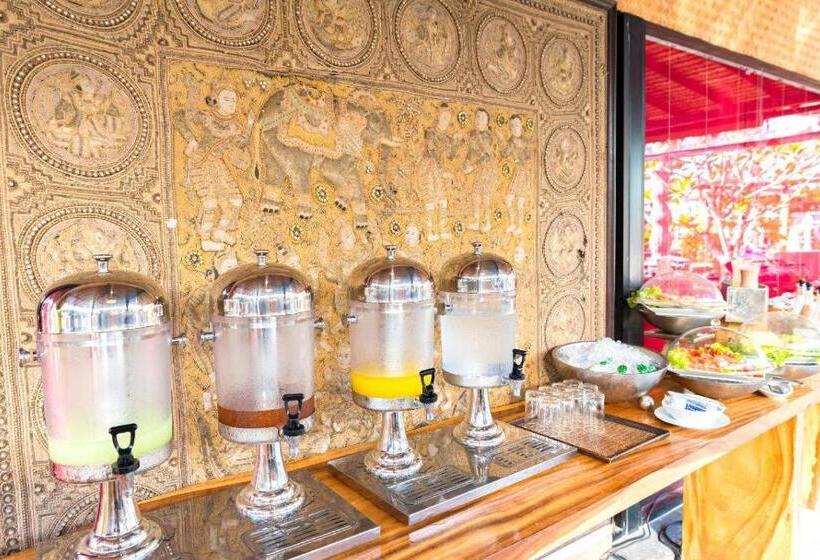 منتجع The Privilege Hotel Ezra Beach Villas