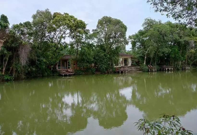 Waterjade Resort