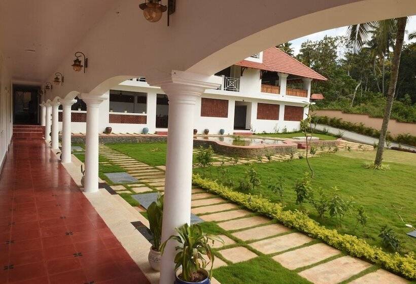 Hotel Aadisaktthi Leisure Resort, Kovalam