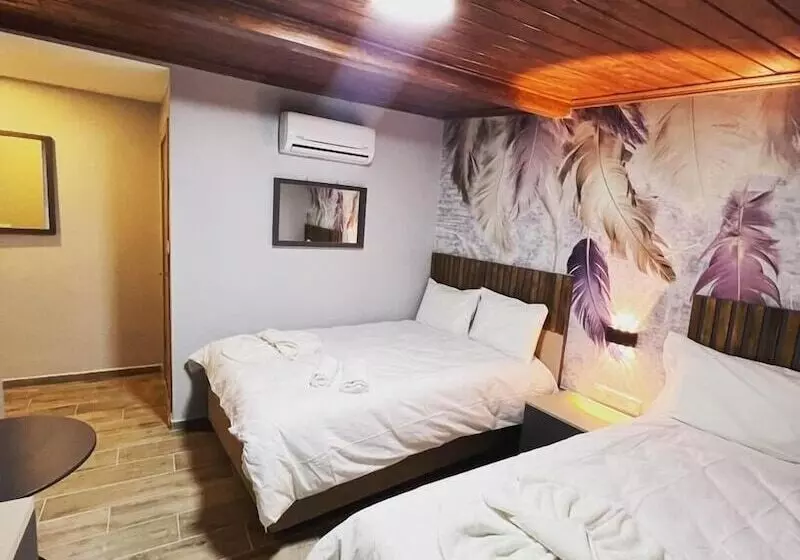 هتل Mudem Butik