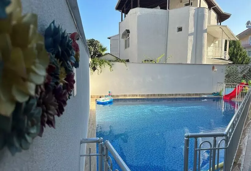 Aamiaismajoitus (B&B) Art Pansiyon Belek