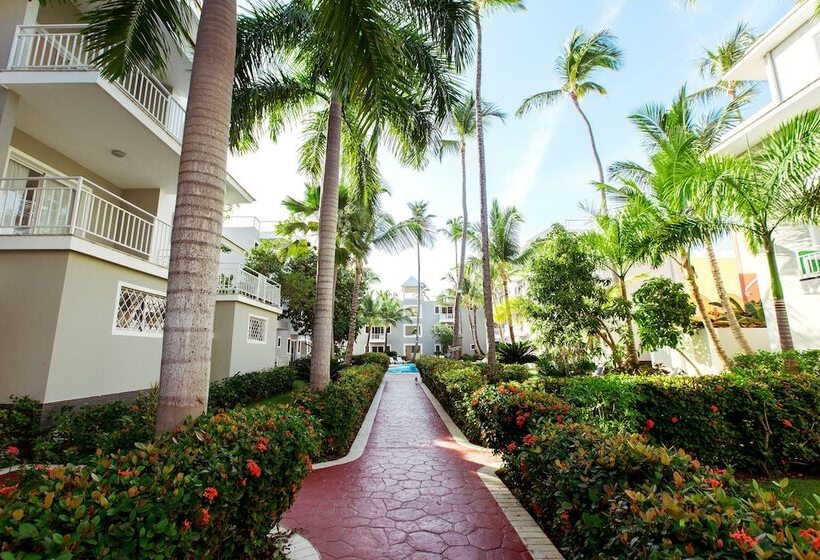 هتل Aventura Studios Pool And Beach Club