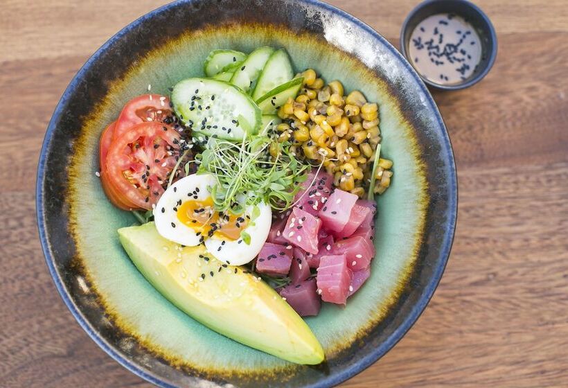 هتل Aventura Studios Pool And Beach Club