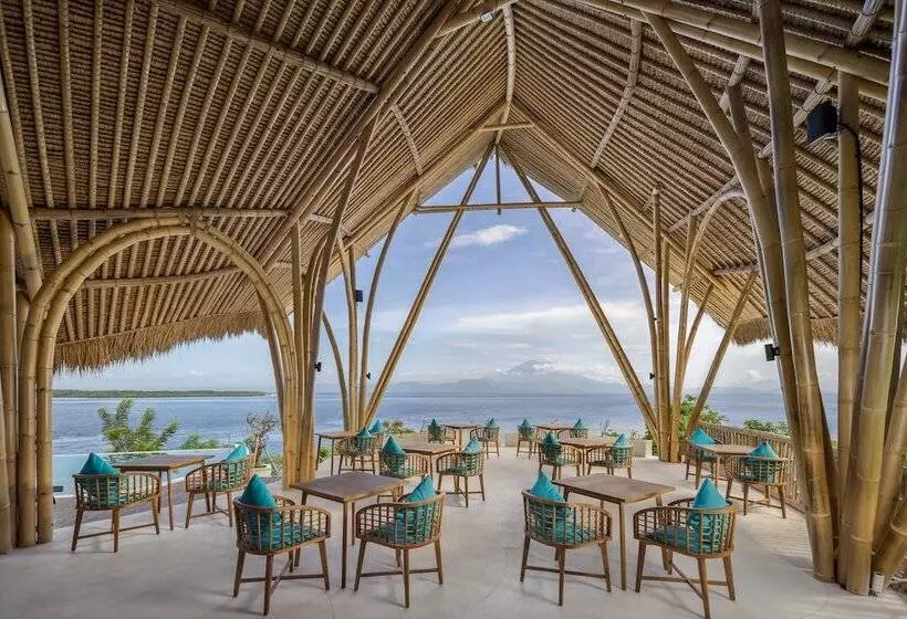 ホテル Pramana Natura Nusa Penida