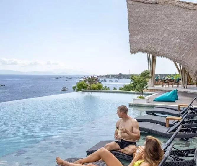 ホテル Pramana Natura Nusa Penida