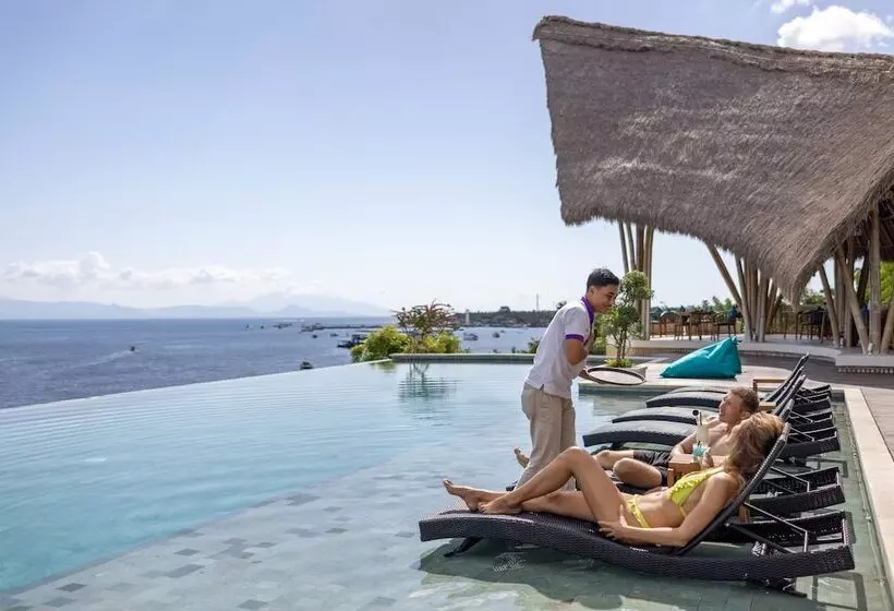 ホテル Pramana Natura Nusa Penida