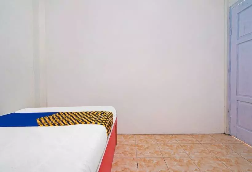 Hotelli Spot On 91993 Pondok Hs Padalarang Syariah