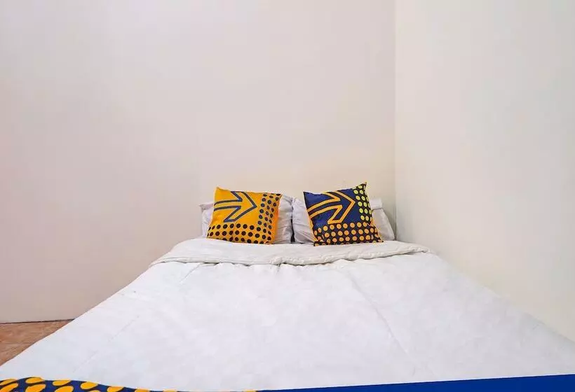 Hotelli Spot On 91993 Pondok Hs Padalarang Syariah