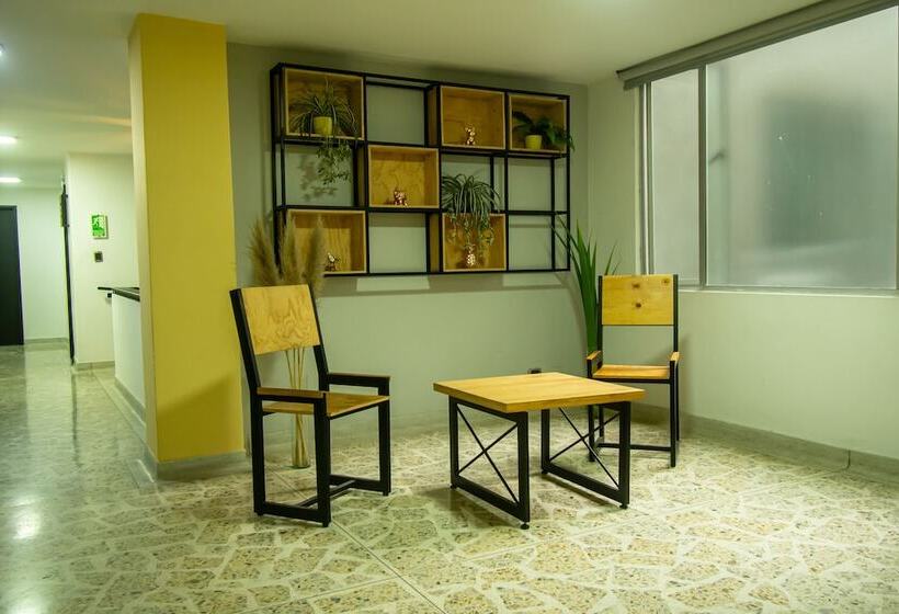 Отель Mandala Centro Medellín