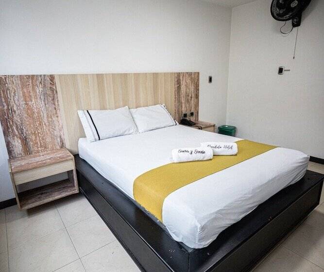 Отель Mandala Centro Medellín