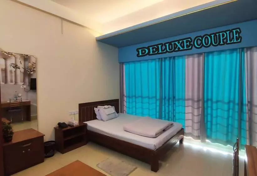 ホテル Pushpo Bilash