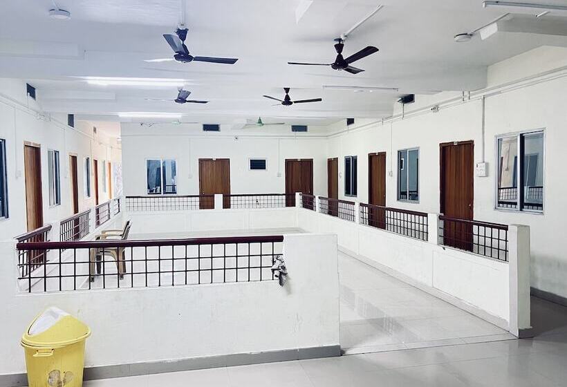 Hôtel Rajgir International